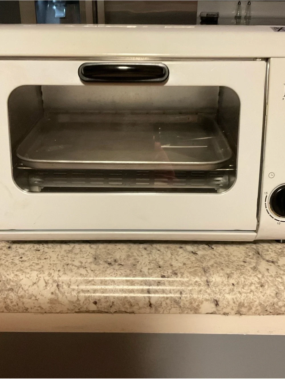 Elite White Countertop Toaster Oven